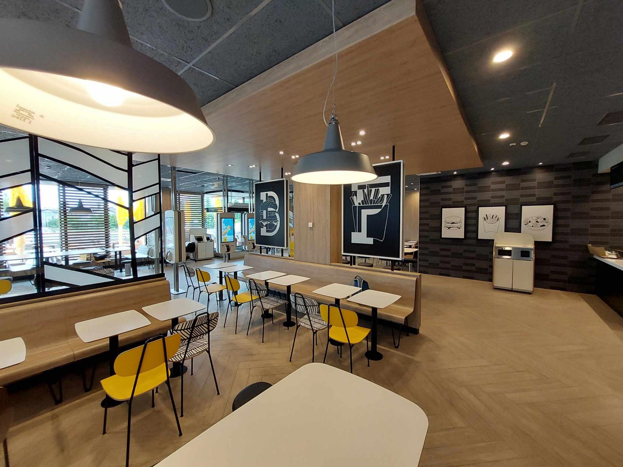 Под Киевом открыли новенький McDonald’s: где находится и как выглядит